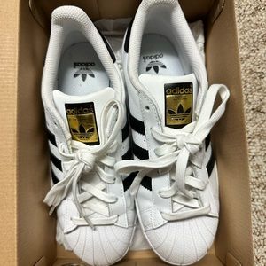 Adidas SuperStar Shoes - Size 5 1/2